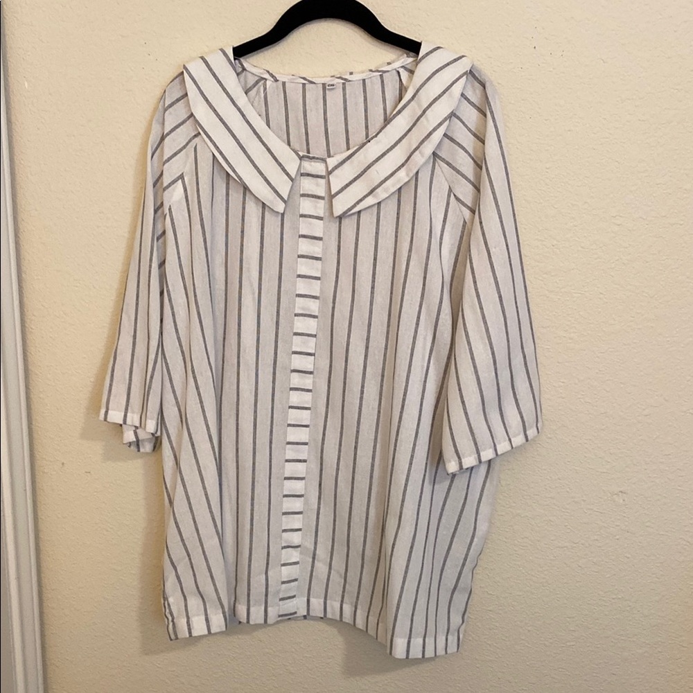 Striped Women's Top - White and Gray